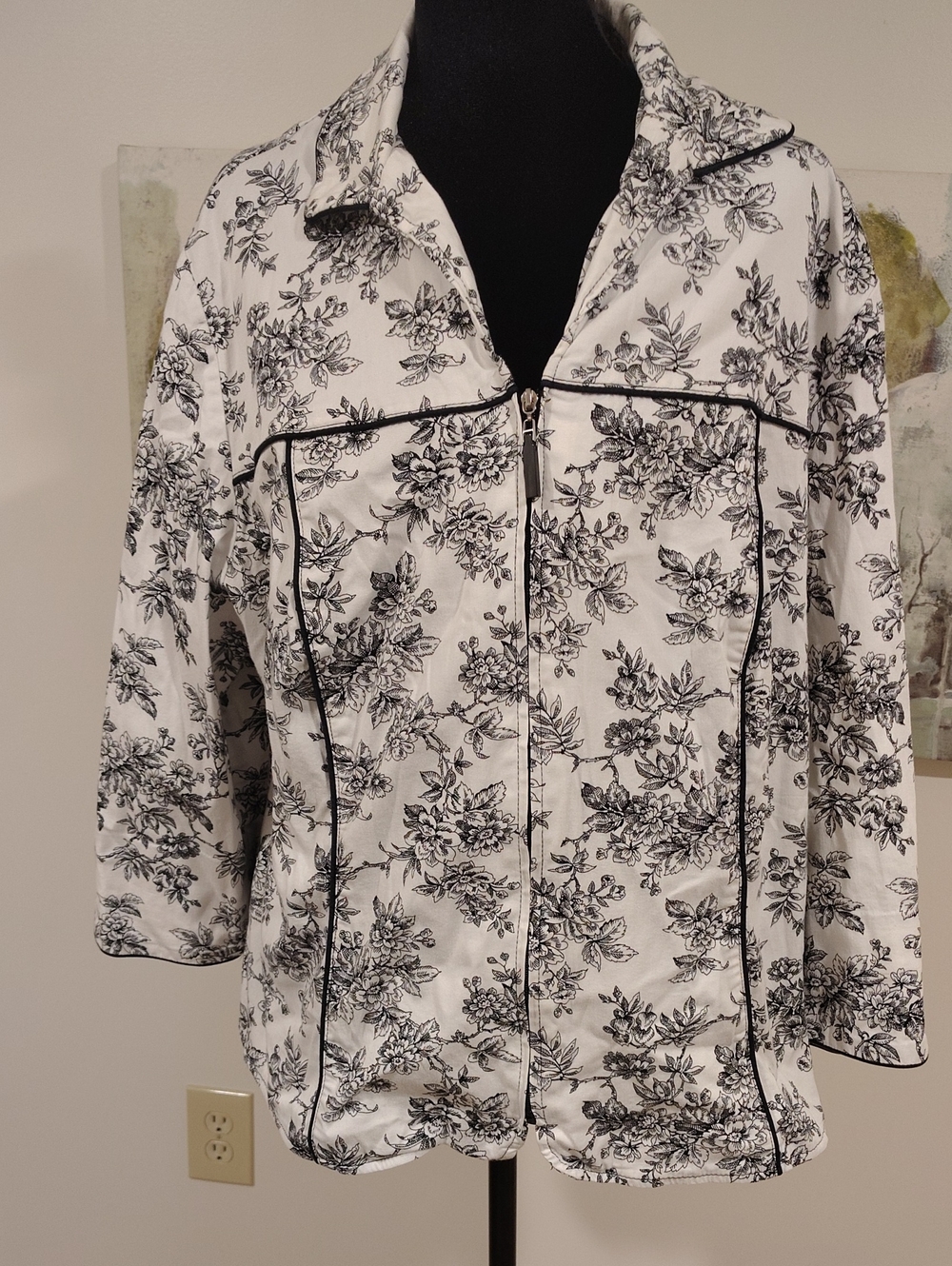 Requirements Black & White Cotton Floral Utility Jacket
